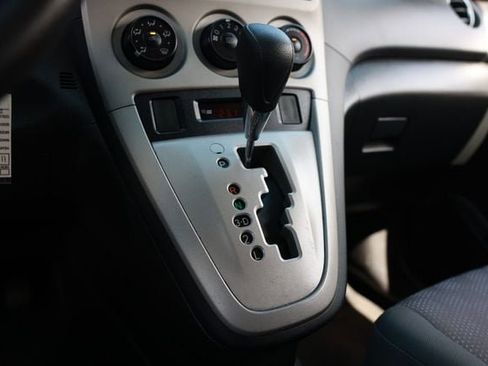 Used 2010 Toyota Matrix FWD image 38