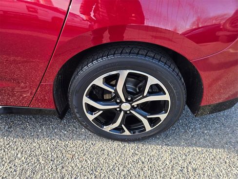 Used 2019 Chevrolet Volt Premier w/ Driver Confidence II Package image 9