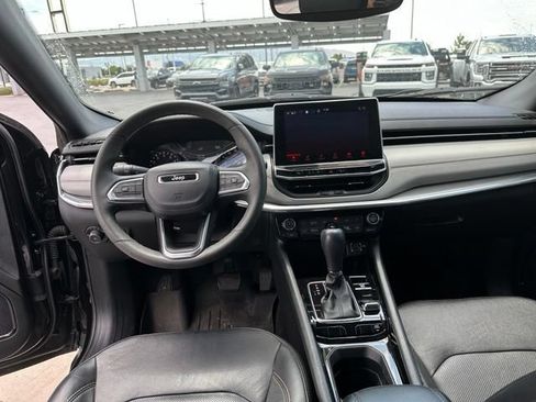 Used 2023 Jeep Compass Limited AWD/4WD image 38