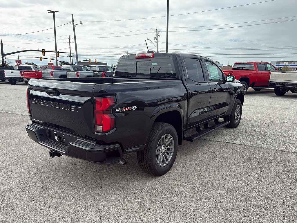 New 2026 Chevrolet Colorado LT w/ LT Convenience Package AWD/4WD image 7
