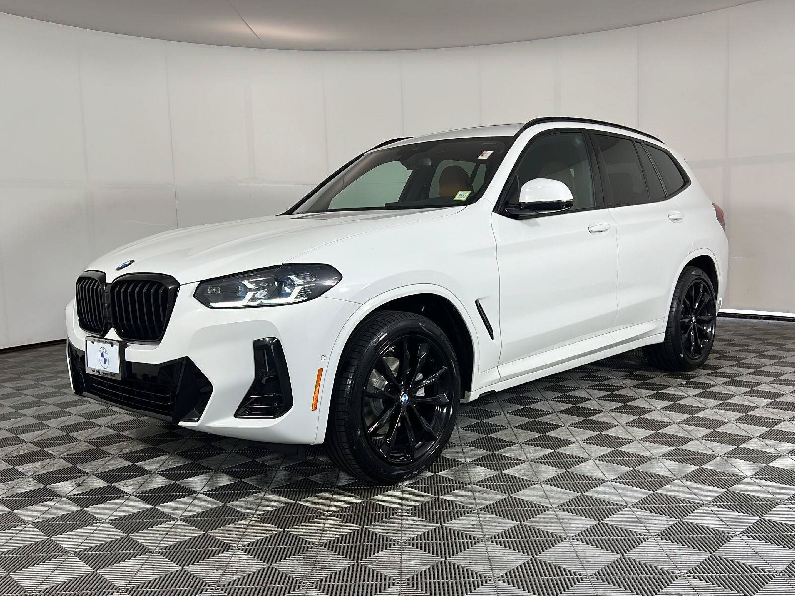 Used 2023 BMW X3 xDrive30i w/ M Sport Package AWD/4WD image 12