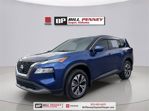 Used 2021 Nissan Rogue SV image 1