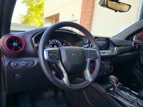 Used 2022 Chevrolet Blazer RS w/ Enhanced Convenience Package FWD image 15