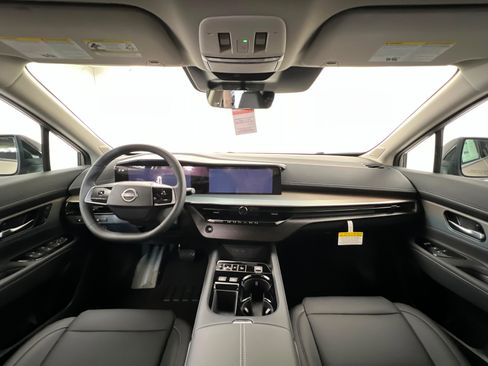 New 2026 Nissan Murano SL image 9