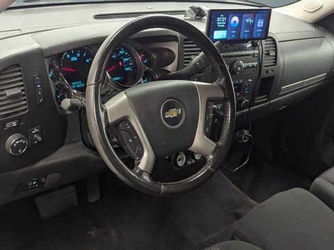 Used 2012 Chevrolet Silverado 2500 LT w/ Interior Plus Package image 2