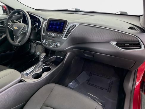 Used 2021 Chevrolet Malibu LT w/ Sport Edition FWD image 28