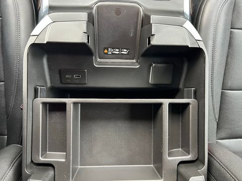 Used 2023 GMC Sierra 1500 SLT w/ SLT Premium Package image 29