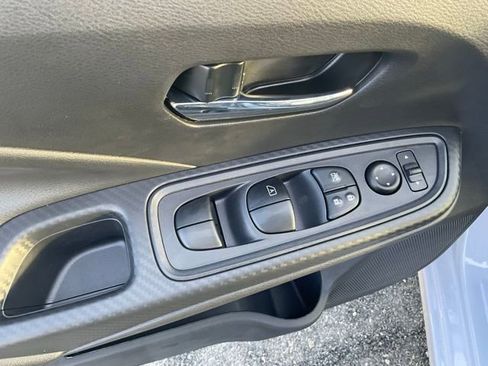 New 2025 Nissan Versa SV w/ Trunk Package image 10