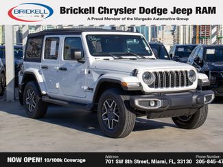 Used 2025 Jeep Wrangler Sahara video 3
