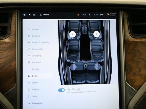 Used 2020 Tesla Model X Long Range image 29