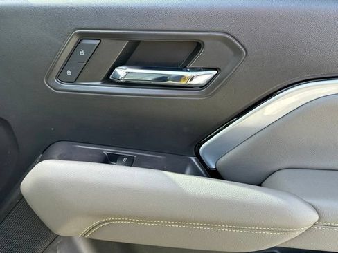 Used 2023 Chevrolet Colorado ZR2 w/ ZR2 Convenience Package III AWD/4WD image 14