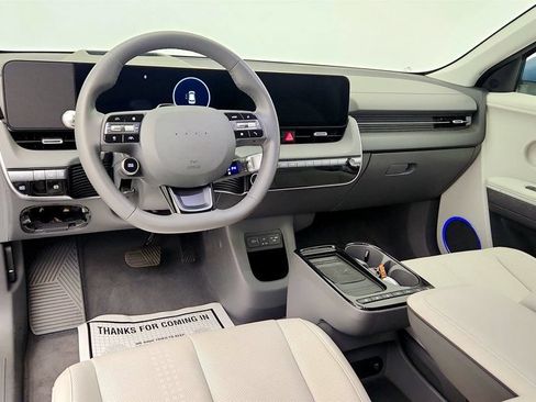 Used 2025 Hyundai Ioniq 5 Limited RWD image 12