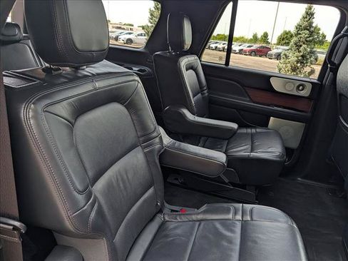 Used 2024 Lincoln Navigator L Reserve AWD/4WD image 20