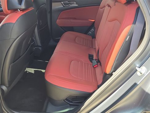 New 2026 Kia Sportage SX Prestige image 17