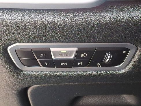 Used 2022 BMW X5 xDrive40i w/ Climate Comfort Package image 29