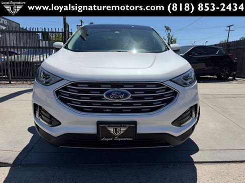 Used 2019 Ford Edge SEL w/ Equipment Group 201A FWD image 2