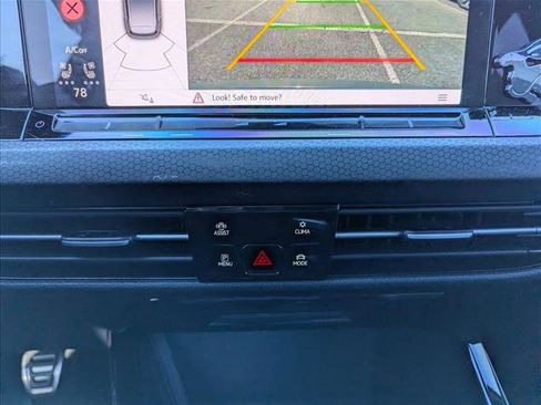 Certified 2024 Volkswagen GTI SE image 20