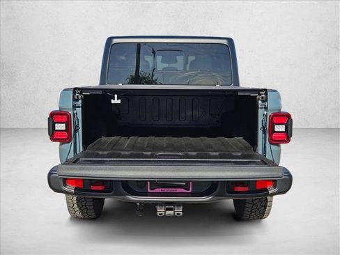Used 2026 Jeep Gladiator Rubicon w/ Steel Power Dome Hood Package AWD/4WD image 6