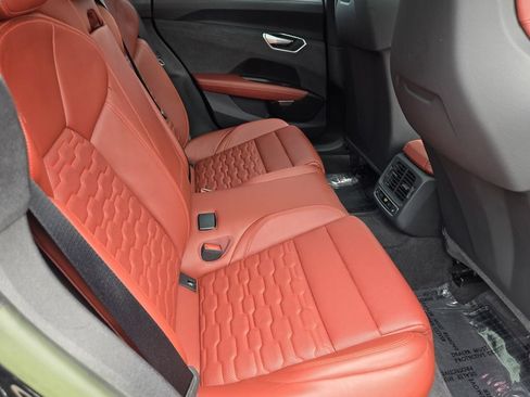 Used 2023 Audi e-tron GT Prestige w/ Prestige Package AWD/4WD image 15