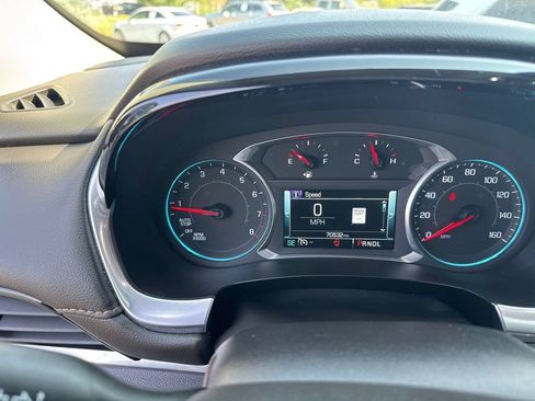 Used 2019 Chevrolet Traverse LT w/ LT Premium Package FWD image 35