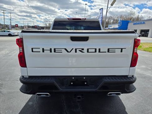Used 2025 Chevrolet Silverado 1500 Custom Trail Boss AWD/4WD image 7