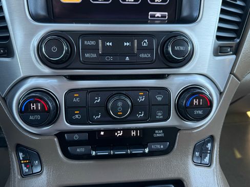 Used 2017 GMC Yukon SLT w/ Enhanced Security Package image 34