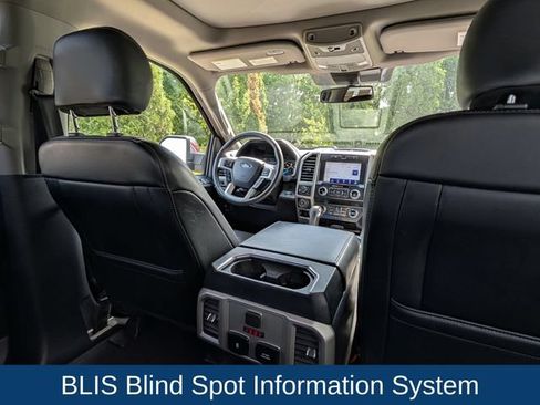 Used 2019 Ford F150 Lariat w/ Equipment Group 502A Luxury AWD/4WD image 34