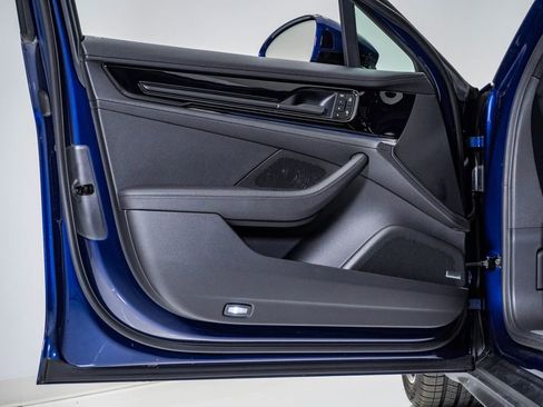 New 2026 Porsche Panamera 4 image 25