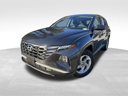 Used 2023 Hyundai Tucson SE image 9
