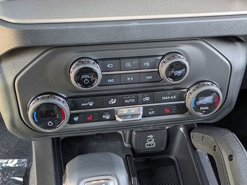 New 2026 Ford Bronco Outer Banks w/ Sasquatch Package image 58