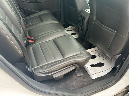 Used 2015 Ford Escape Titanium w/ Equipment Group 301A AWD/4WD image 11