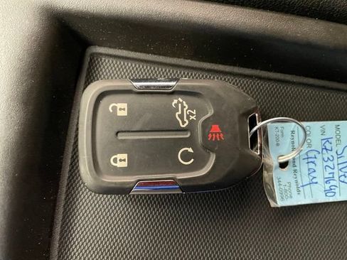 Used 2019 Chevrolet Silverado 1500 LT w/ All-Star Edition AWD/4WD image 24