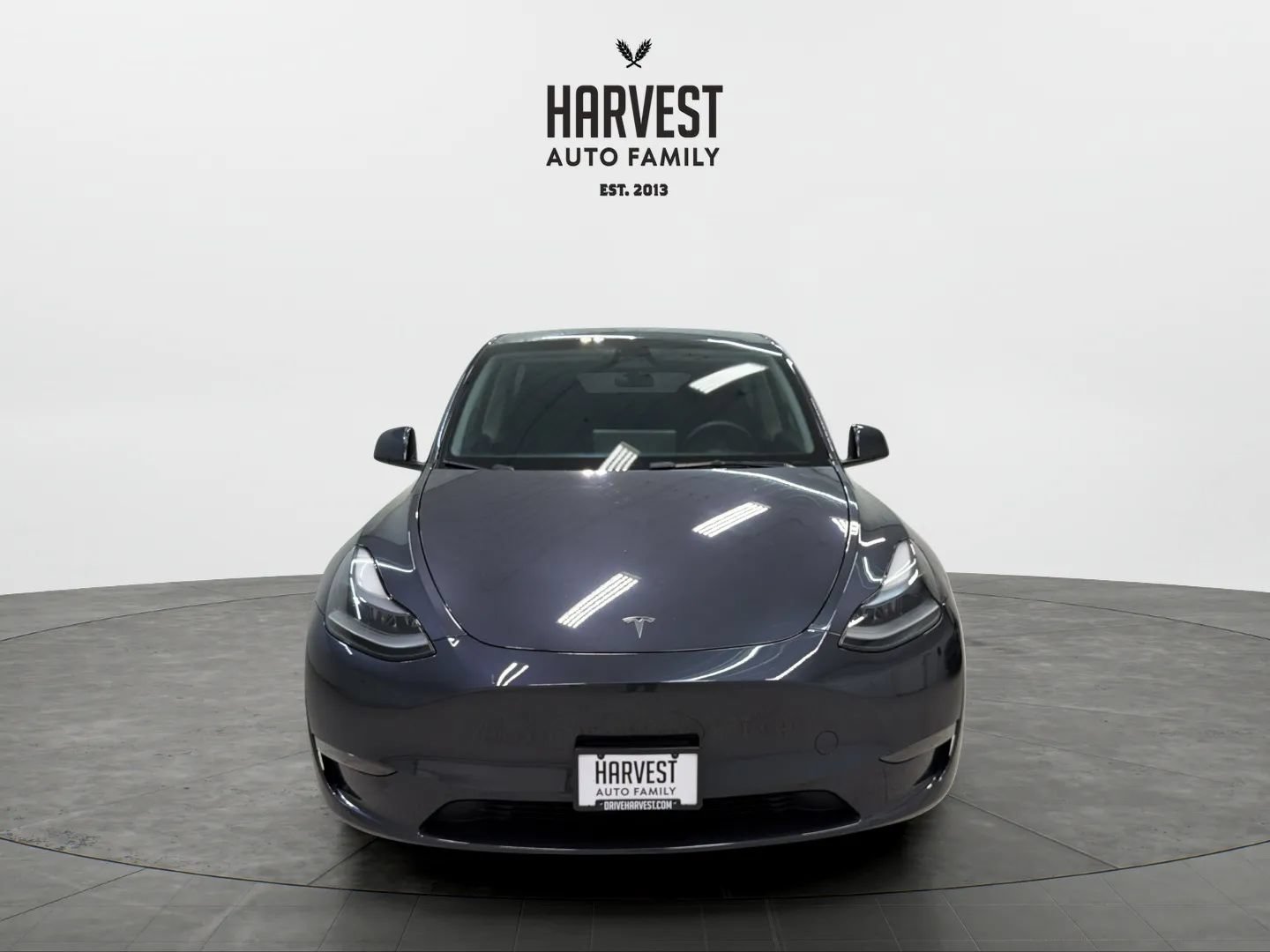 Used 2024 Tesla Model Y Long Range AWD/4WD image 11