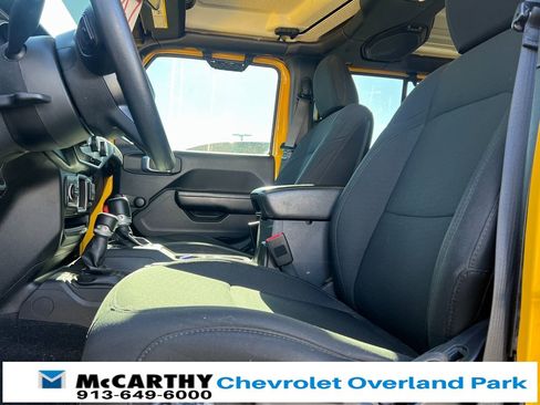 Used 2019 Jeep Wrangler Unlimited Sport image 10