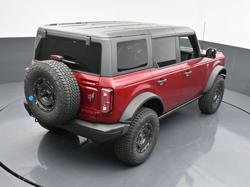 New 2025 Ford Bronco Badlands image 24