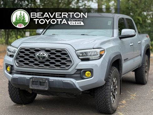 Used 2020 Toyota Tacoma TRD Off-Road AWD/4WD image 1