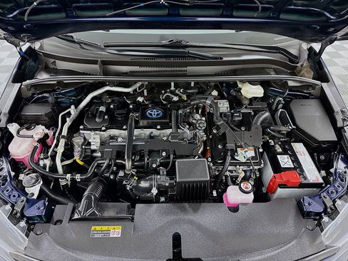 Used 2024 Toyota Corolla SE image 29