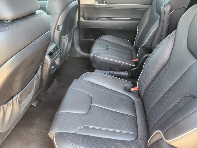 Used 2024 Hyundai Palisade SEL FWD image 30