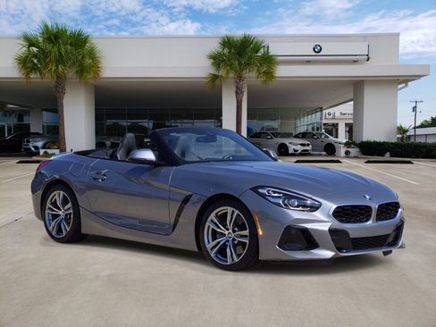Certified 2026 BMW Z4 sDrive30i RWD image 3