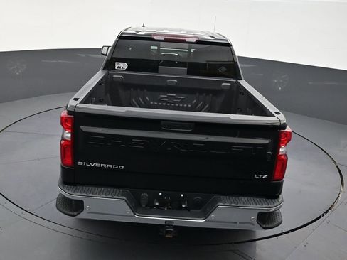Used 2022 Chevrolet Silverado 1500 LTZ image 16