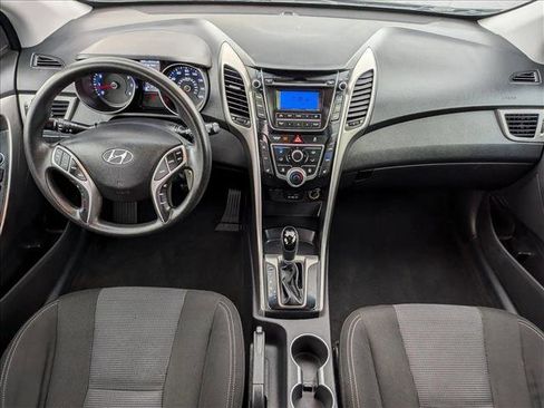 Used 2013 Hyundai Elantra GT FWD image 14