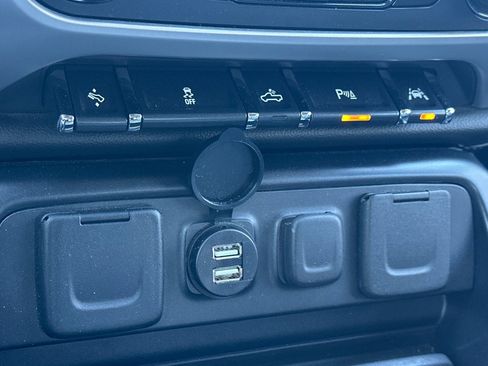 Used 2016 GMC Sierra 1500 SLT image 30