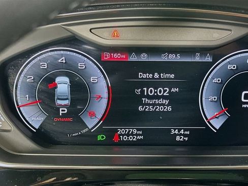 Used 2024 Audi A8 L 3.0T AWD/4WD image 12