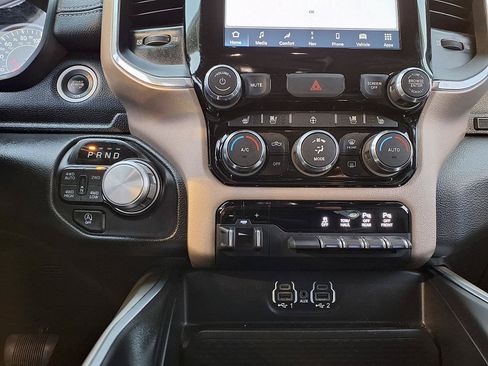 Certified 2022 RAM 1500 Laramie AWD/4WD image 17