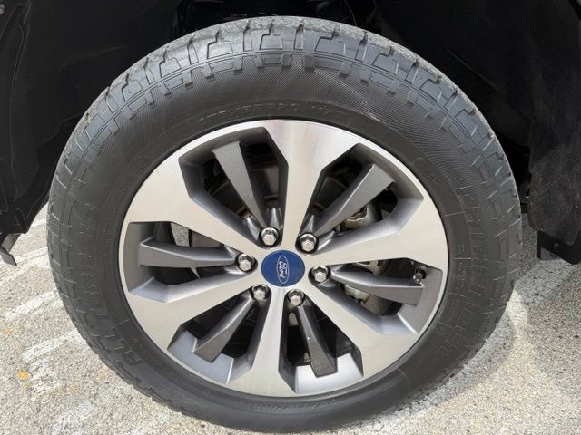 Used 2019 Ford F150 XL w/ Equipment Group 101A Mid AWD/4WD image 11