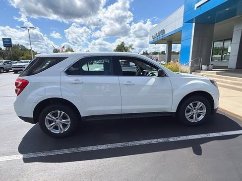 Used 2016 Chevrolet Equinox LS FWD image 8