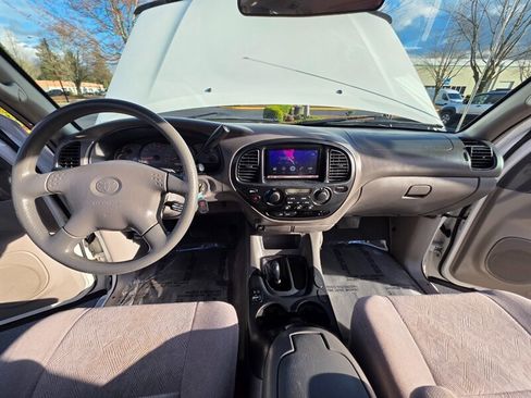 Used 2001 Toyota Sequoia SR5 image 19