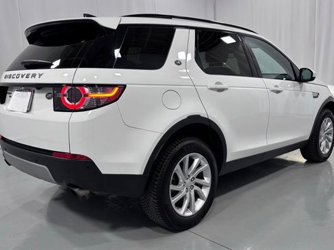 Used 2019 Land Rover Discovery Sport HSE AWD/4WD image 6