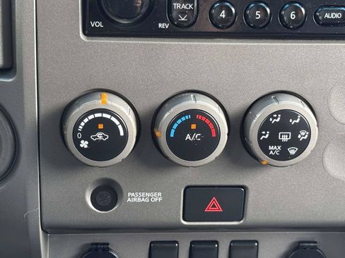 Used 2006 Nissan Titan XE RWD image 5