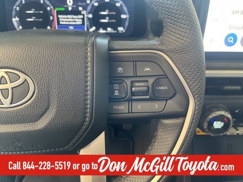 Certified 2025 Toyota Tacoma Limited image 21